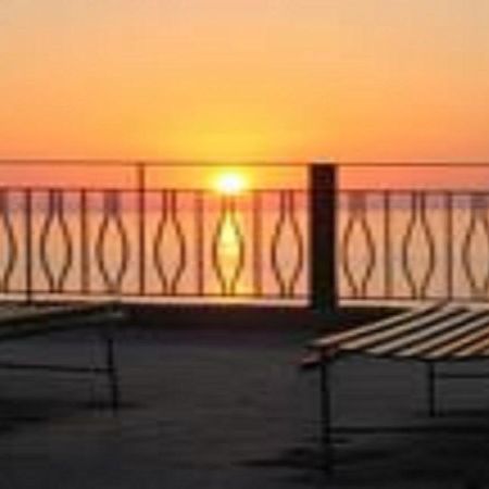 Apartament Terrazza Sul Mare Gioiosa Marea Zewnętrze zdjęcie