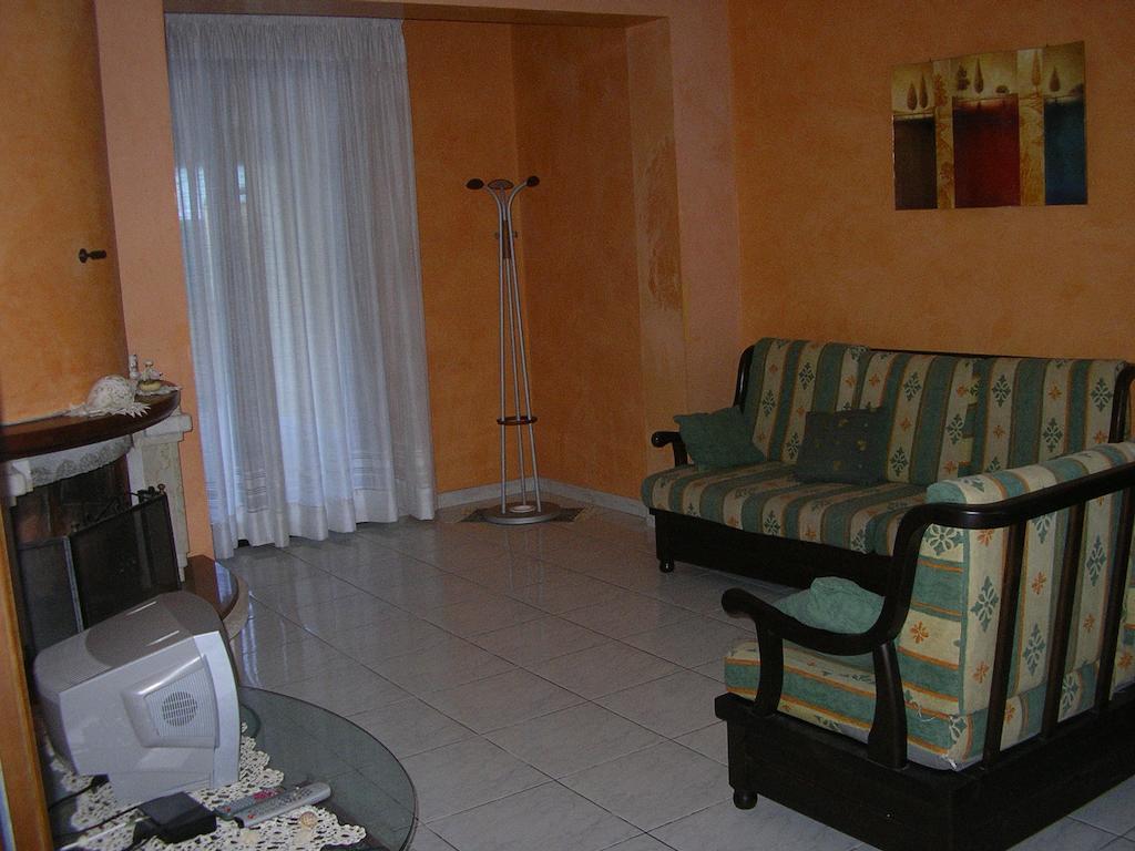 Apartament Terrazza Sul Mare Gioiosa Marea Pokój zdjęcie